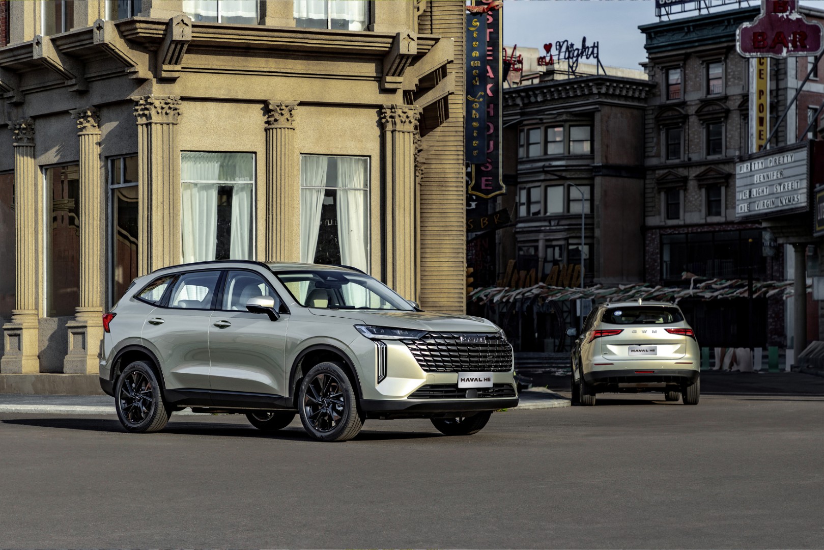 Explore the Haval H6 Exterior